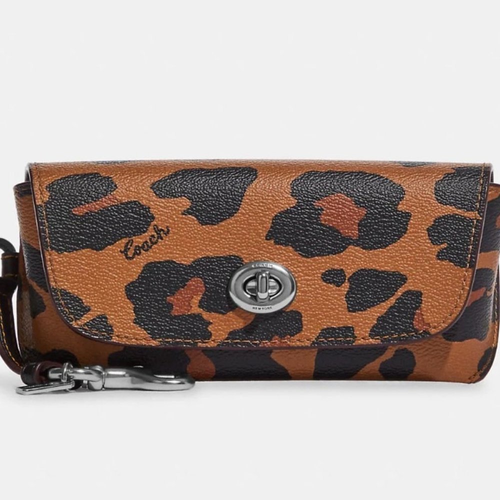 COACH Sunglass Case With Leopard Print And Signature Canvas Interior